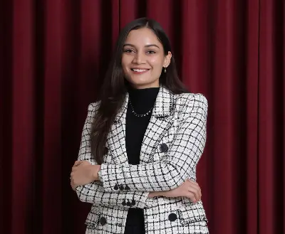 WOW STORY OF THE DAY: She Left a Five-Year Career, Travelled India's Footwear Hubs, and Built Birdhouse in Jaipur in 2024.