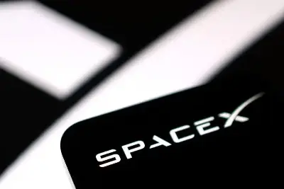 SpaceX Set to Join Nasdaq 100, Paving Way for Wave of Passive Buying