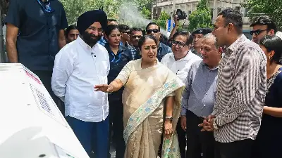 CM Rekha Gupta Announces Rs 8,300-Crore Clean Air Plan for Delhi