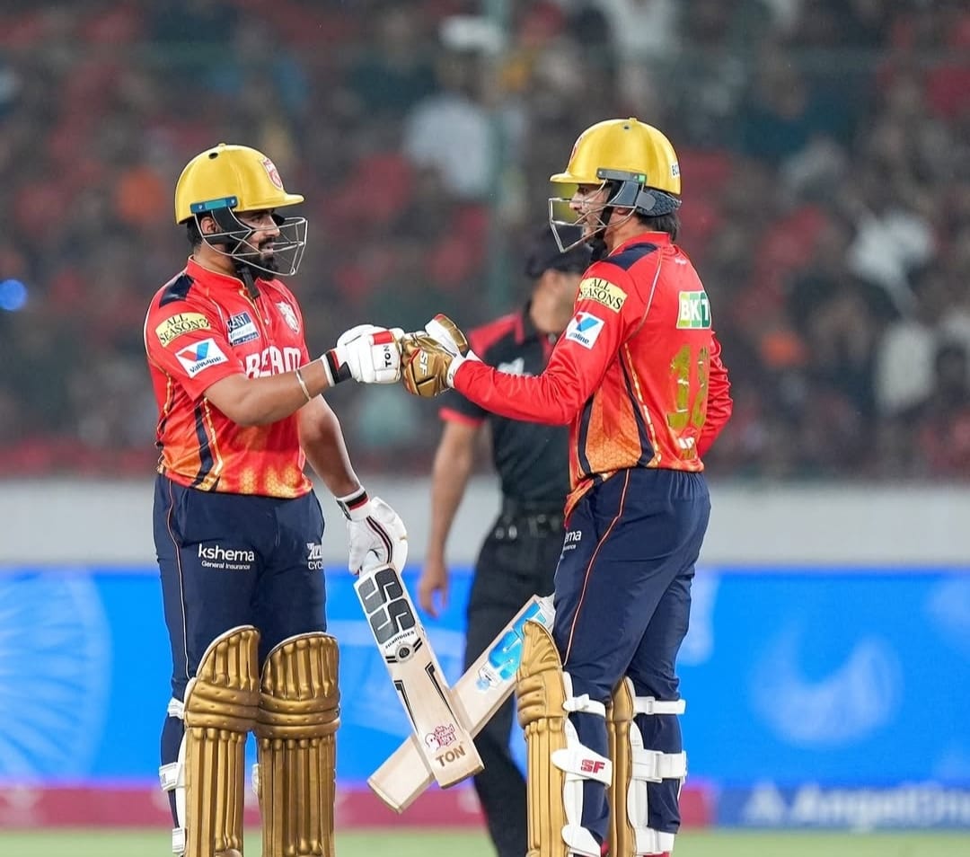 Punjab Kings on Fire: 187/4 in 16 Overs Against SRH