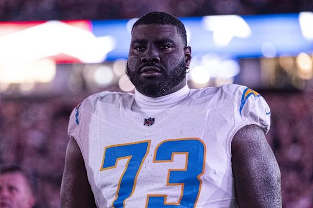 Chargers to Release Mekhi Becton After One Season in Los Angeles