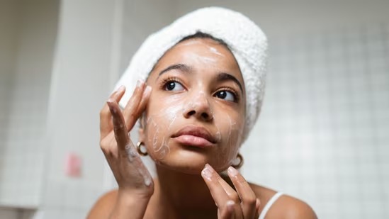 Unlocking the Mystery of Indian Skin's Enlarged Pores: What Dermatologists Want You to Know!