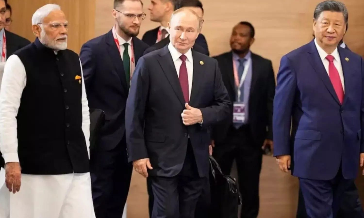 President Xi Jinping’s Delhi Arrival Opens a Crucial Chapter in BRICS and India-China Diplomacy