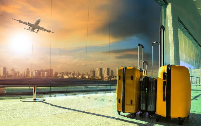 Premiumization and E-commerce to Drive India’s Rs 267 Billion Luggage Market Growth, Says Motilal Oswal Report