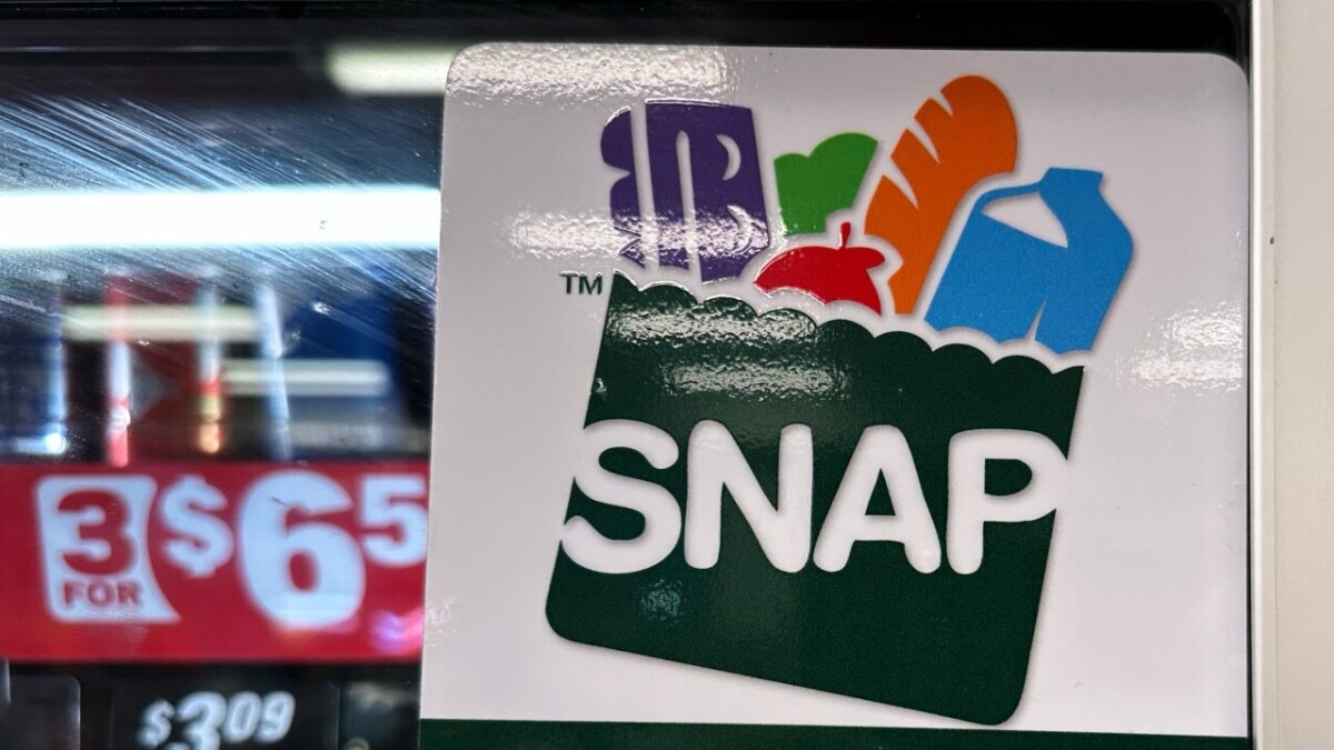 Trump Administration Warns of SNAP Funding Cuts in 21 Democratic States