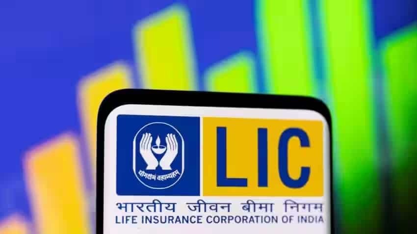 Sat Pal Bhanoo Takes Interim Charge As LIC CEO & MD For Three Months