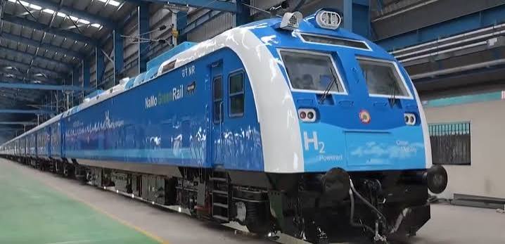 India Completes Final Trials for Nation’s First Hydrogen Train