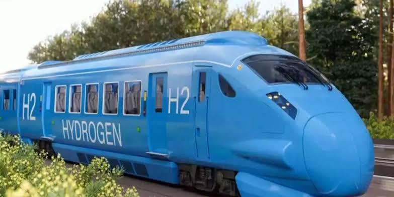 Green Tracks Ahead: India’s Hydrogen-Powered Trains Set to Roll by 2026