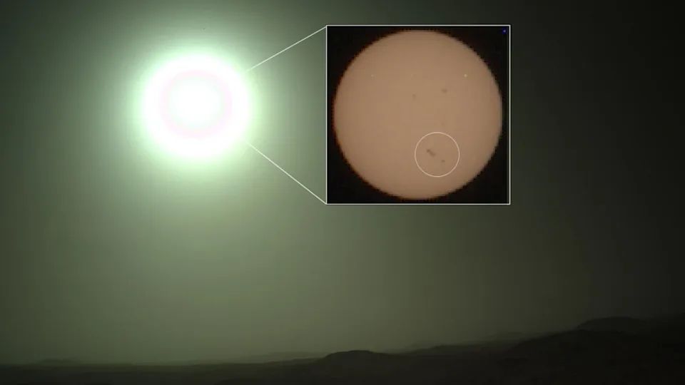 Carrington-scale sunspot aims at Earth, raising space weather alert