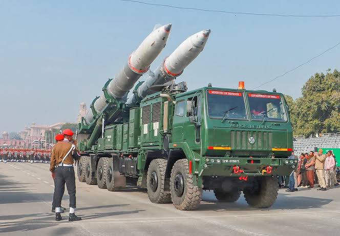 Missile Marvel: India’s Agni 5 Test-Fire Lights Up Defense Horizons