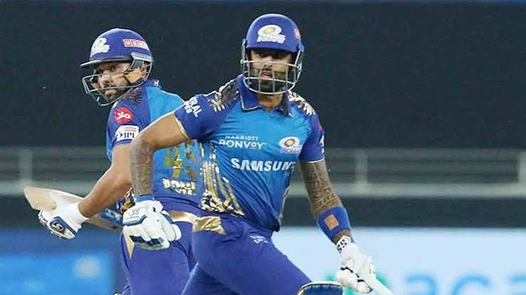 Mumbai Indians in Strong Position Chasing 177 Against CSK