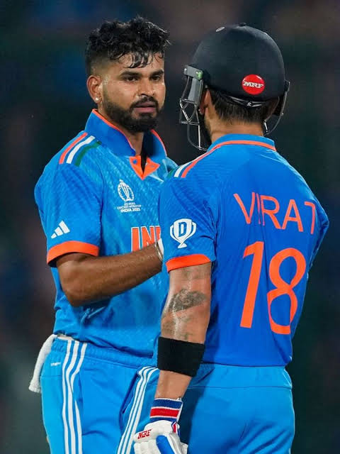 India Slightly Behind RRR after 16 ovs, Kohli and Iyer Rebuilding