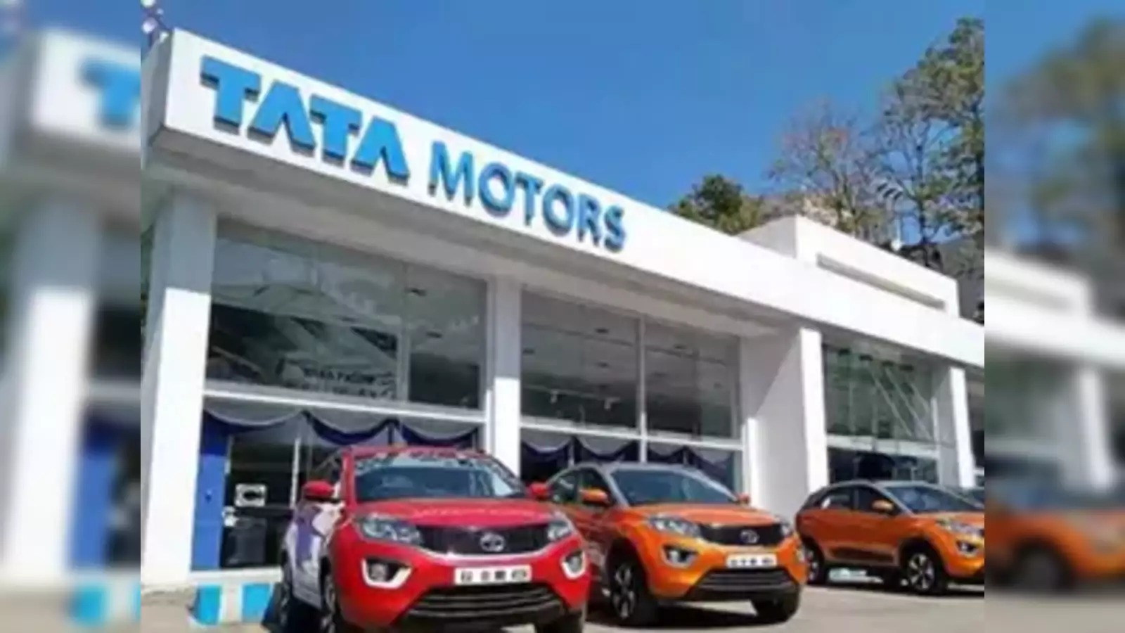 Tata Motors Shares Slip 2% Following Mixed JLR Q3 Results