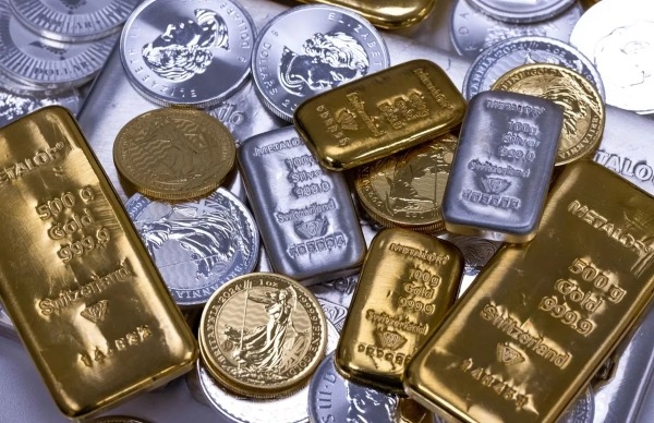 Gold And Silver Prices Surge Across India On March 11
