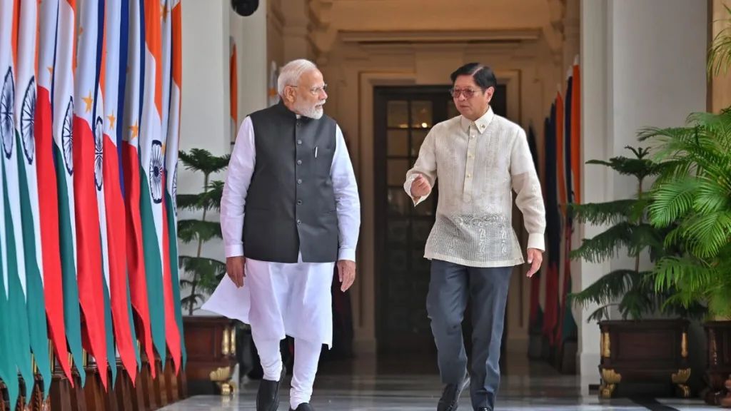 PM Modi Calls for Strengthened Defence and Maritime Cooperation with Philippines; 14 MoUs Signed to Deepen Strategic Partnership