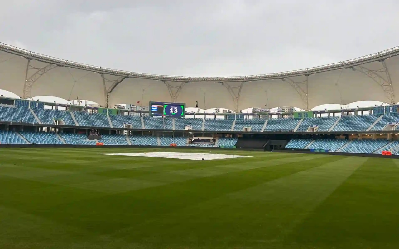 Dubai Showdown: India-Pakistan Clash on Tense Pitch in Champions Trophy 2025