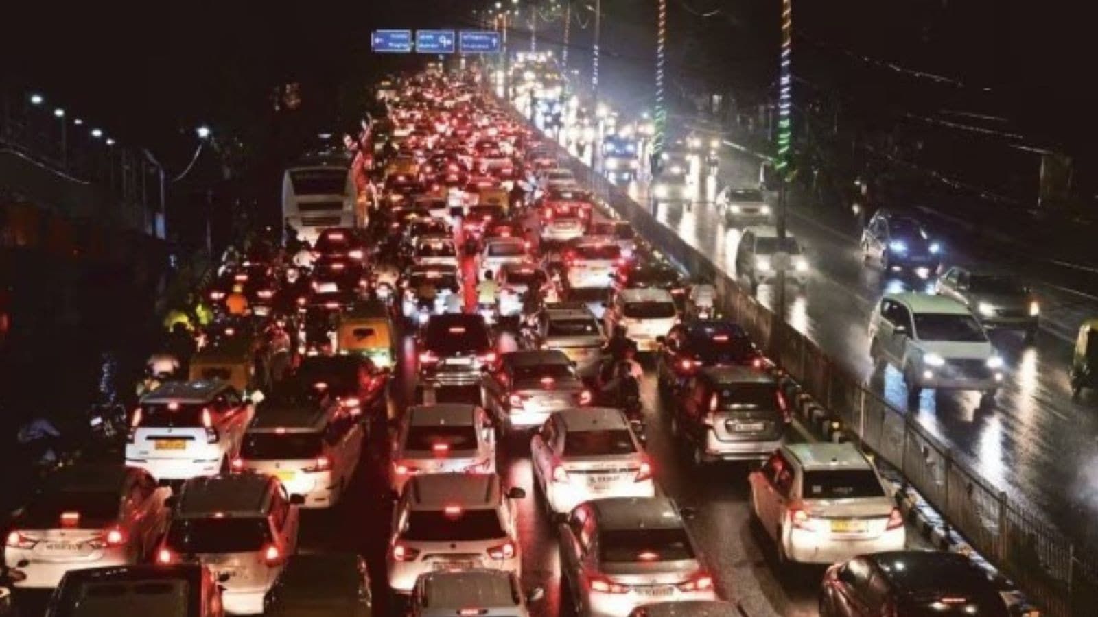 Driving Change: Delhi Gets ₹803 Cr CRIF Boost for 140 Road & Flyover Projects