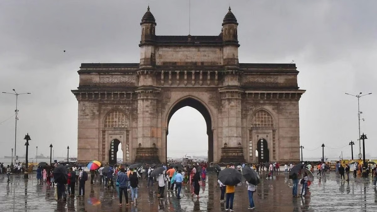 Moody Monsoon Keeps Mumbai Guessing: Patchy Rains, High Humidity, and a City on Edge