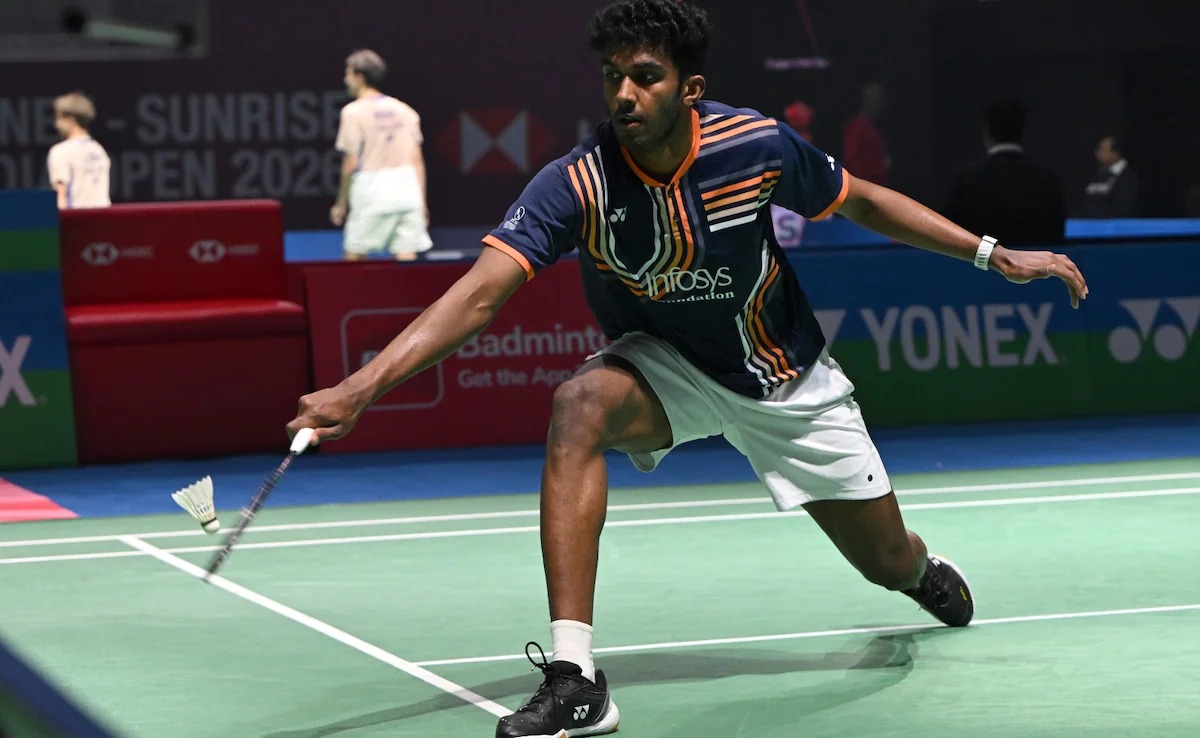 Ayush Shetty Shocks Christie To Enter Semis