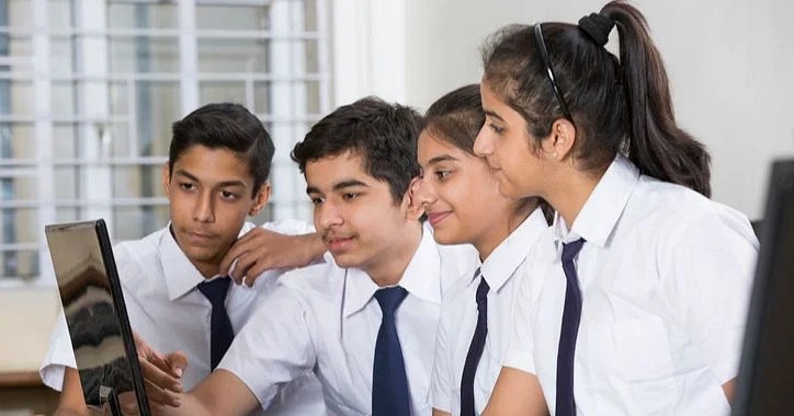 Get Ready: CBSE Class 10th and 12th Admit Cards for 2025 Set to Drop Soon
