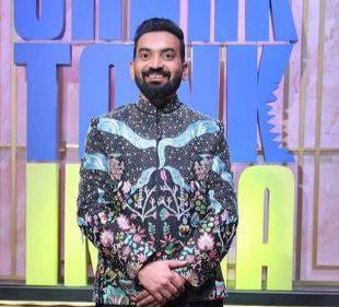 WOW STORY OF THE DAY: From Engineering to Ethnic Wear: How Mayur Gediya Built a 30 Lakh Follower Bridal Wear Brand
