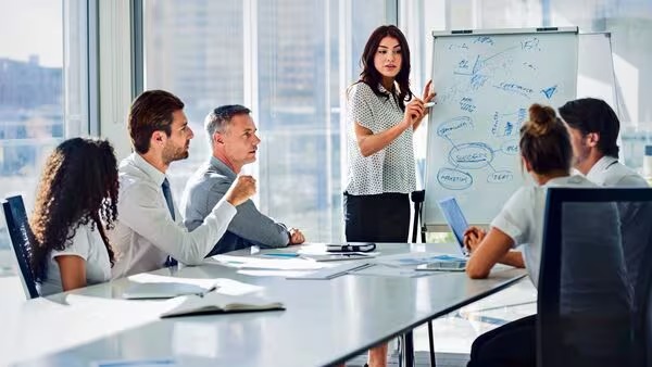 Power Shift: Small Businesses Are the New Launchpad for Female CEOs