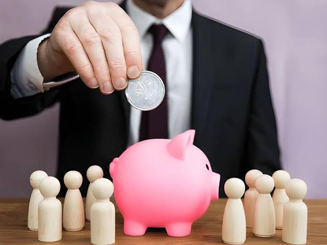 Save Smart, Live Large: Top Saving Schemes for Salaried Professionals in 2025