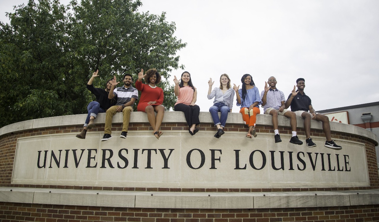 Late-Night Cravings And Breakfast Buffets: How University Of Louisville Students Dine On Weekends
