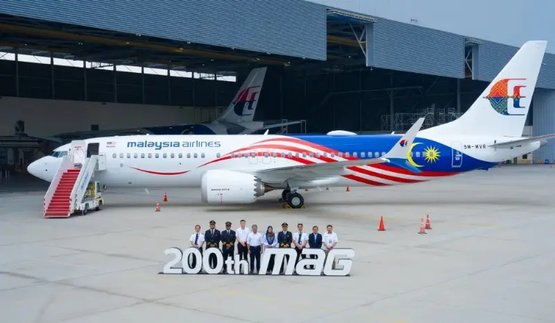 Malaysia Airlines Hits 200-Jet Milestone As New Boeing 737-8 Joins The Fleet