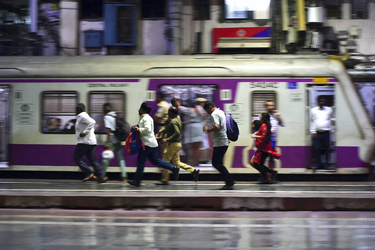 All Aboard for a Long Night: Mumbai's Local Trains Take a 13-Hour Detour! "Here's what you need to know