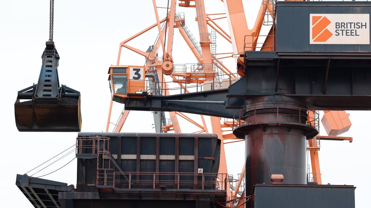 Steel Lifeline: £500M Rail Deal Secures British Jobs, Powers UK Infrastructure Push
