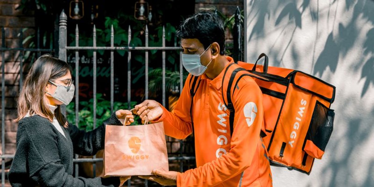 Quick Commerce Costs a Fortune: Zomato & Swiggy's Billion-Dollar Gamble