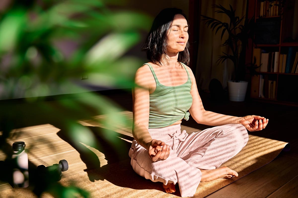 Turn Mundane into Mindful: 6 Effortless Mindfulness Hacks for Daily Zen