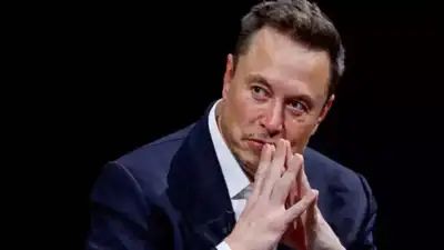 Musk’s $700B moment: Court-restored Tesla pay package propels historic wealth milestone