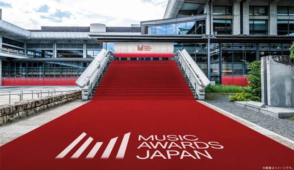 Global Collaborations Shine as Music Awards Japan Spotlights Cross-Border Hits
