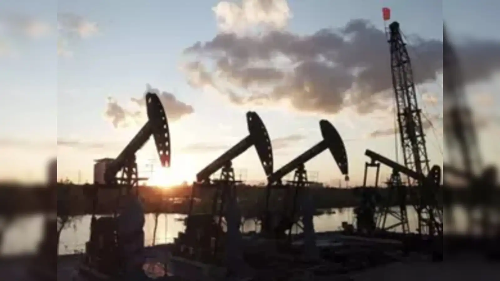 Global Energy Prices to Fall as Oil Supply Increases: Hardeep Puri