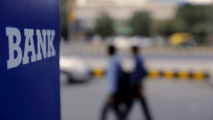 Gold Loans Surge Amid Rising Prices: Banks Experience Record Demand
