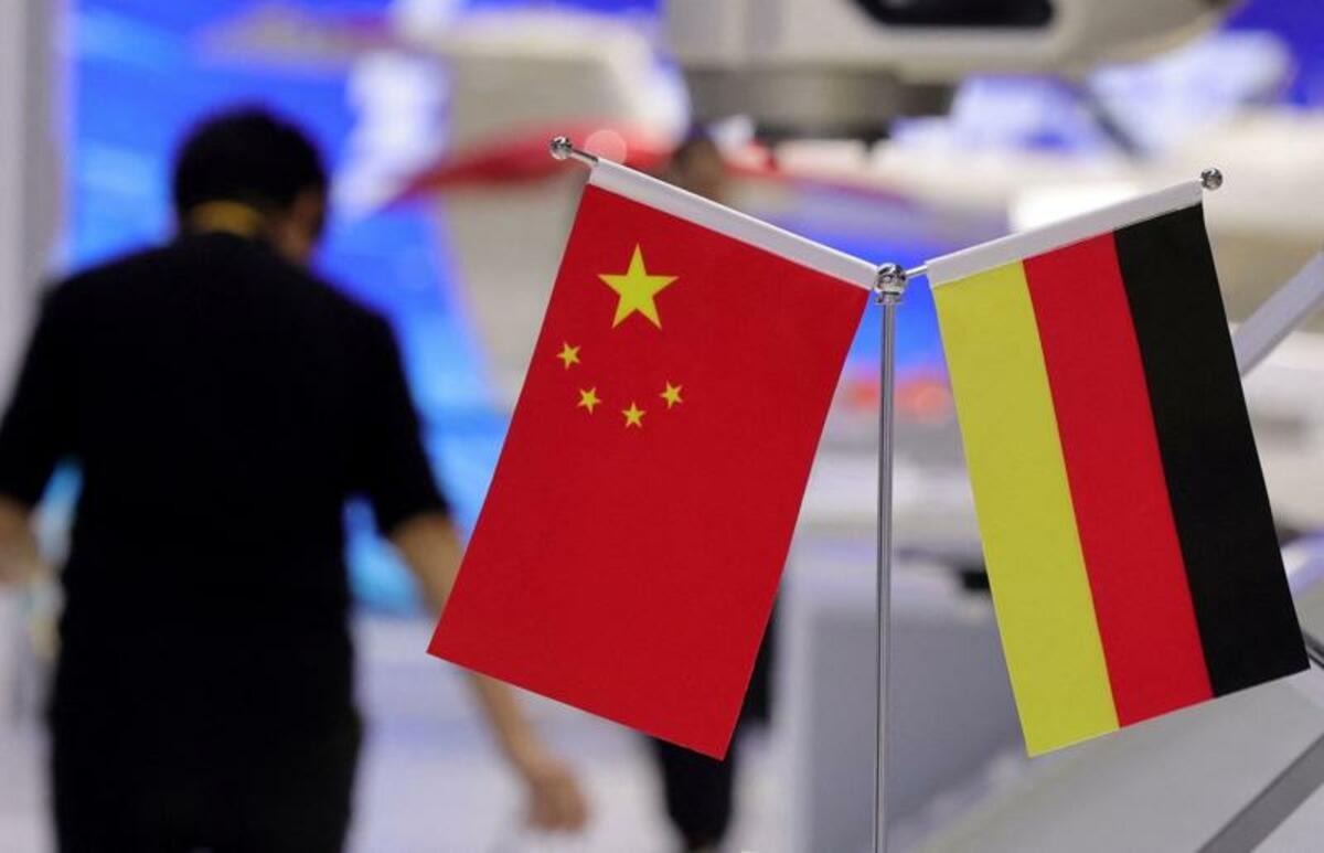 German Industry Ramps Up China Push As Top CEOs Join Berlin Mission