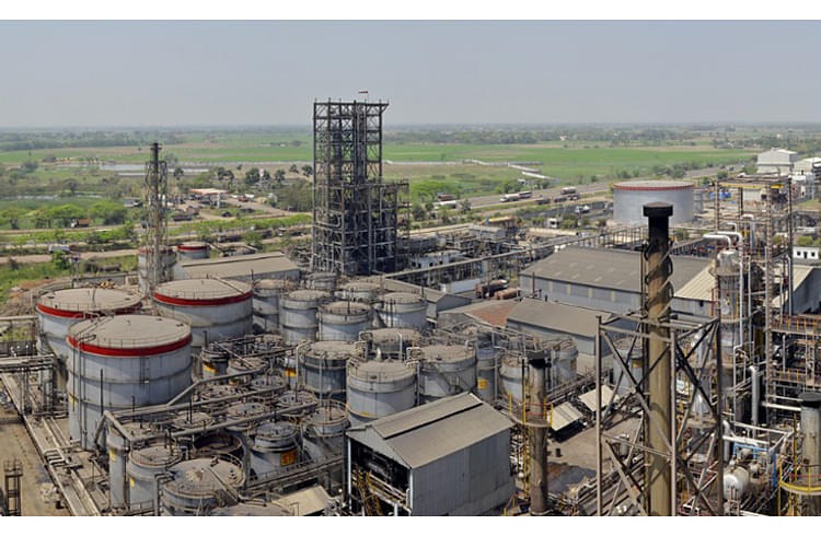 Himadri Speciality Chemical Expands Battery Tech Portfolio with Sicona Investment and Licensing Agreement