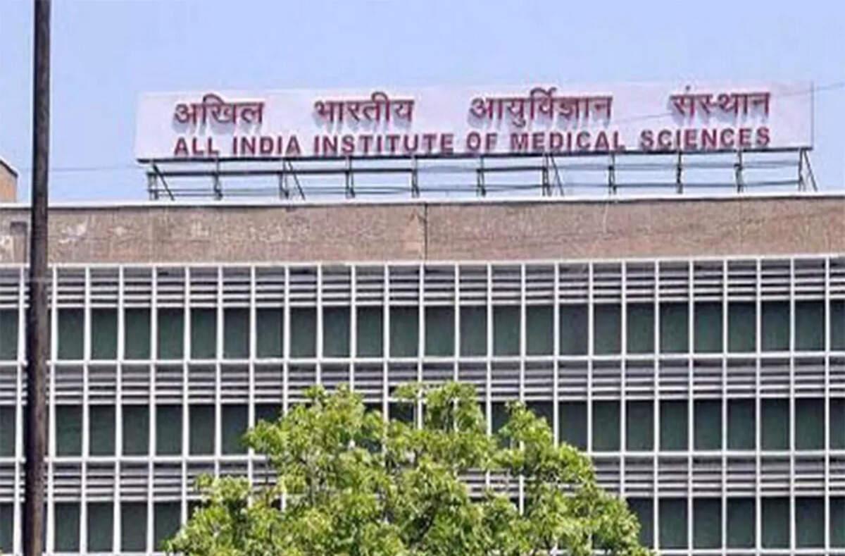 Scalpel Meets Silicon: AIIMS Delhi Rolls Out Robotic Surgery Program for Cancer Care