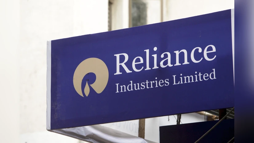 Reliance Industries Raises $2.4 Billion in Landmark Asset-Backed Securities Deal