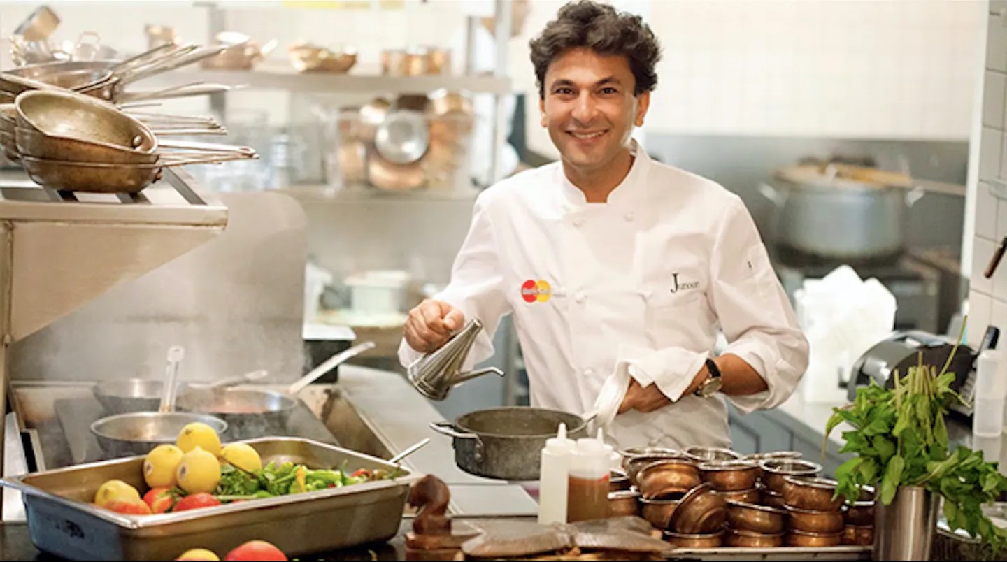 Inside Vikas Khanna's World: Award-Winning Insights to Elevate Your Culinary Game and Hospitality Empire
