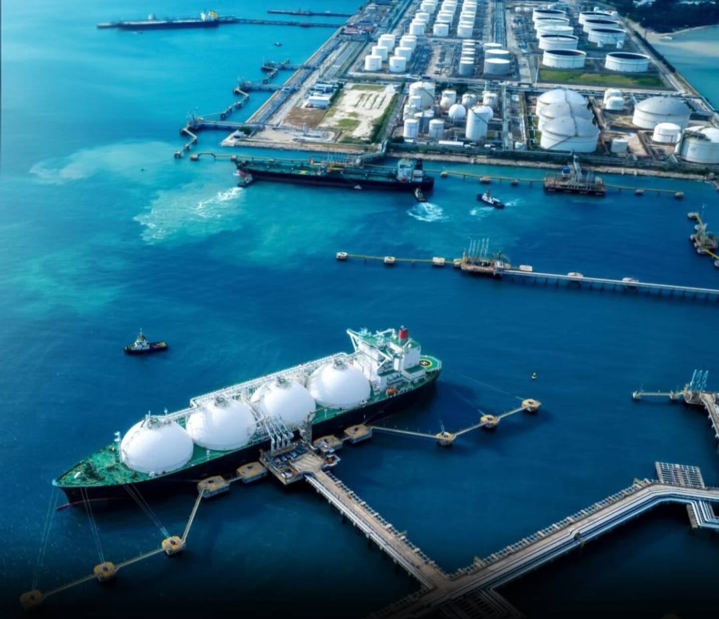 Iran Attack Cripples Qatar LNG Capacity, Raising Global Energy Supply Concerns