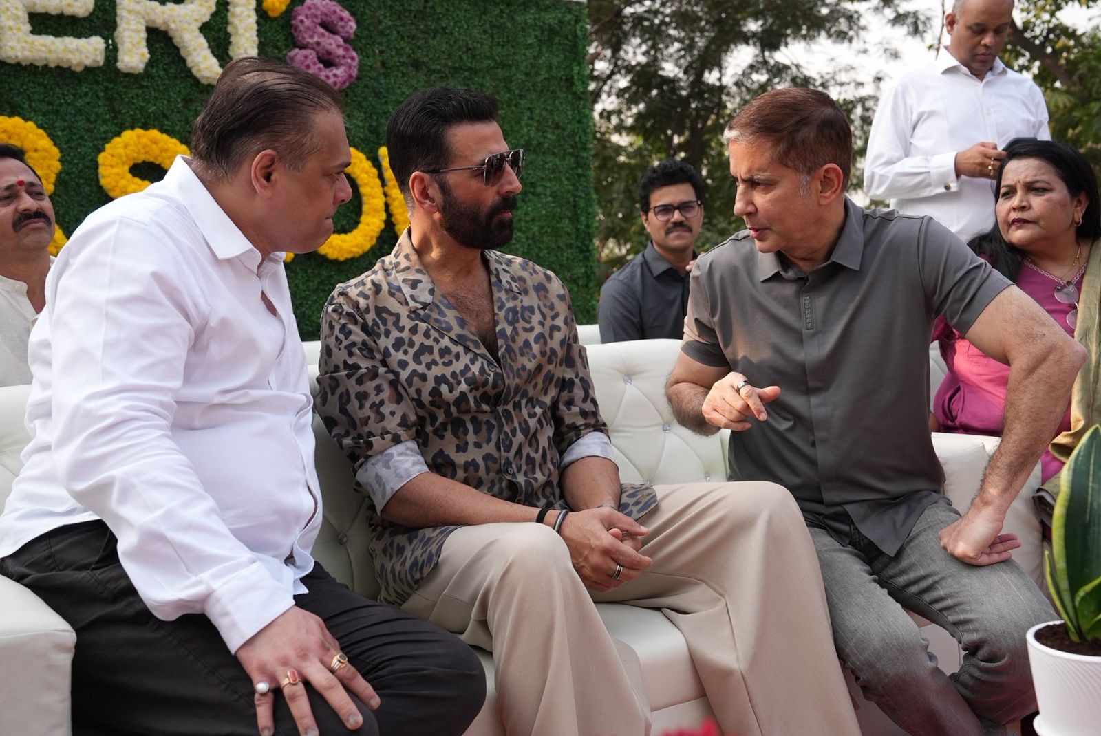 Akshay Kumar Inaugurates Andheri’s Flower Show