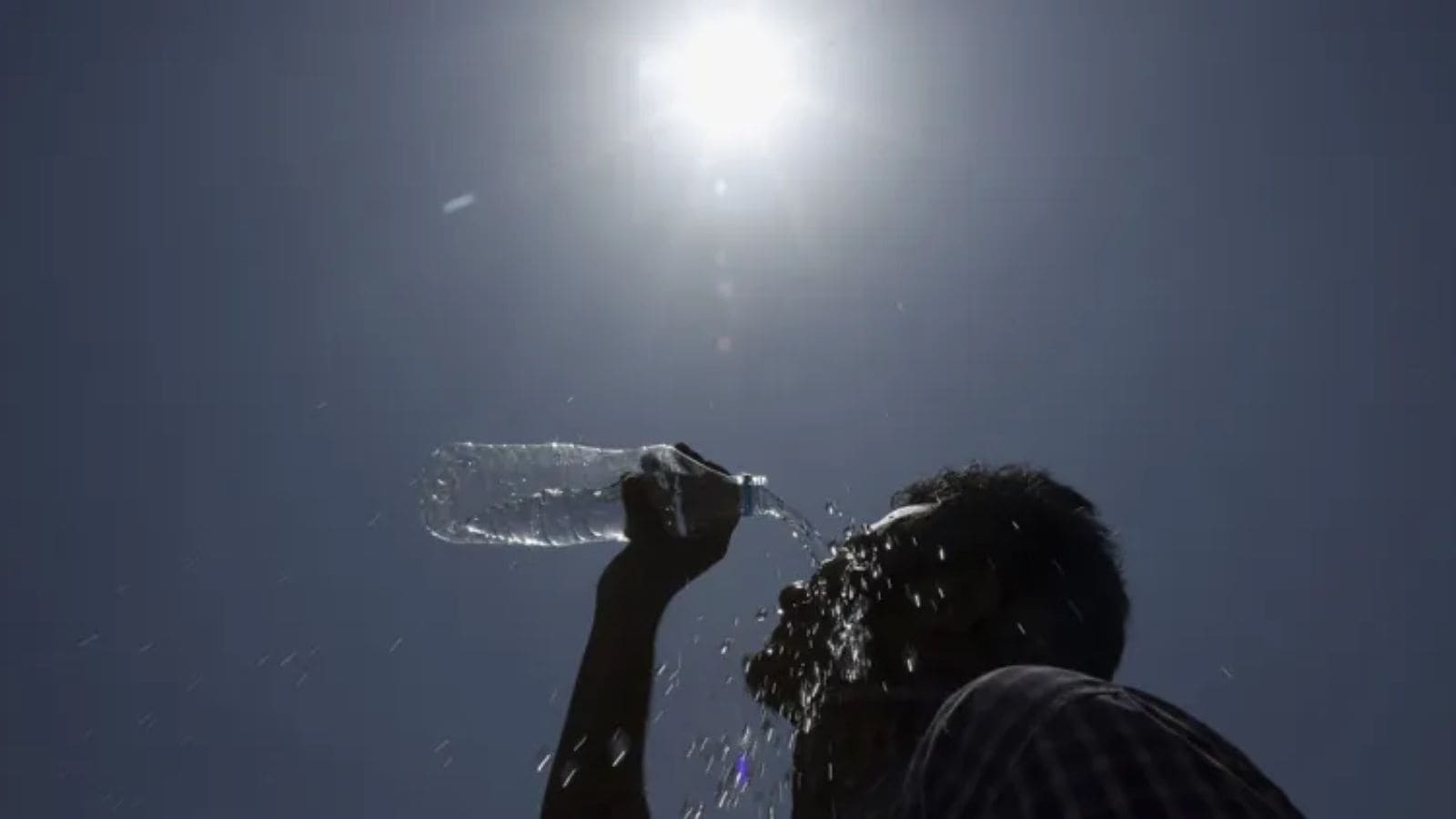 Kolkata Sizzles: RealFeel Hits 39°C, Brace for More Scorching Days Ahead!