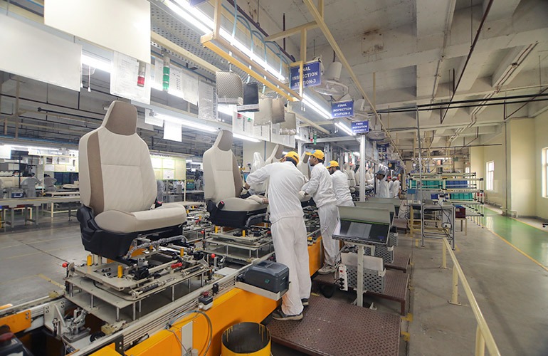 Bharat Seats Reports Strong Q4 Performance, Declares Dividend