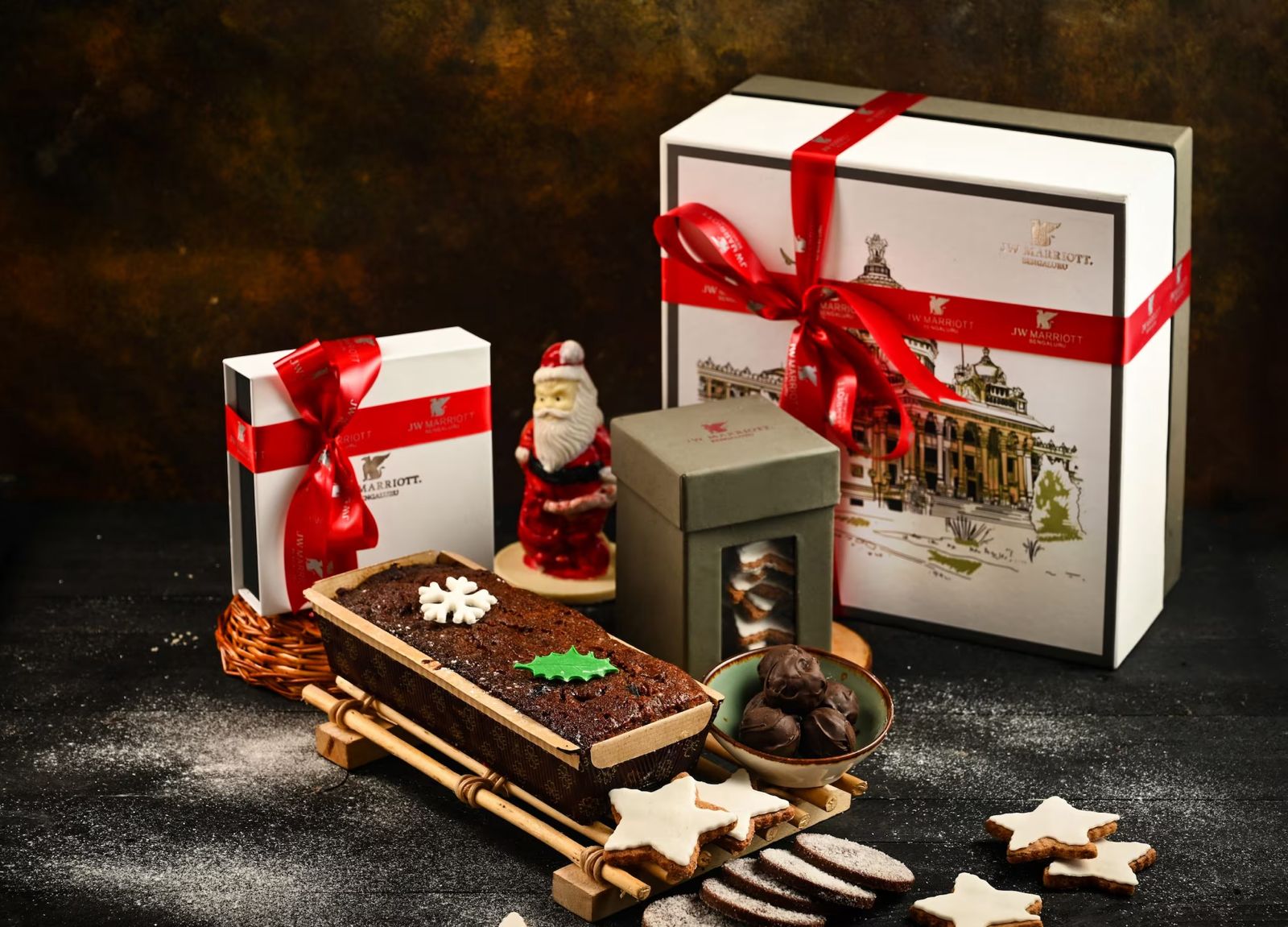 Festive Frenzy: Best Christmas Shopping Deals Across India