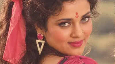 Mandakini Brings Back the ’80s: ‘Ram Teri Ganga Maili’ Star Revives the Era