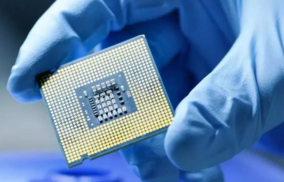Lam Research Revolutionizes AI Chip Manufacturing with Breakthrough Tools