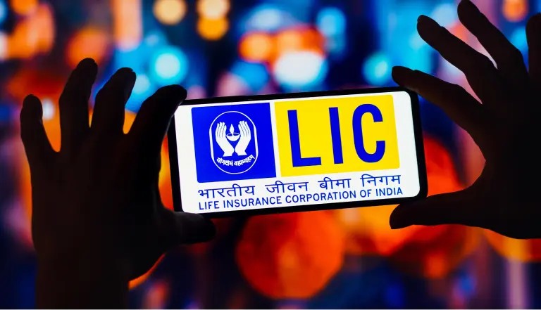 Confidence Cast in Rupees—LIC Strengthens SBI Bond
